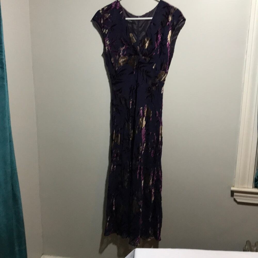 Jones New York 8 velvet burnout floral baby doll silk rayon midi purple dress